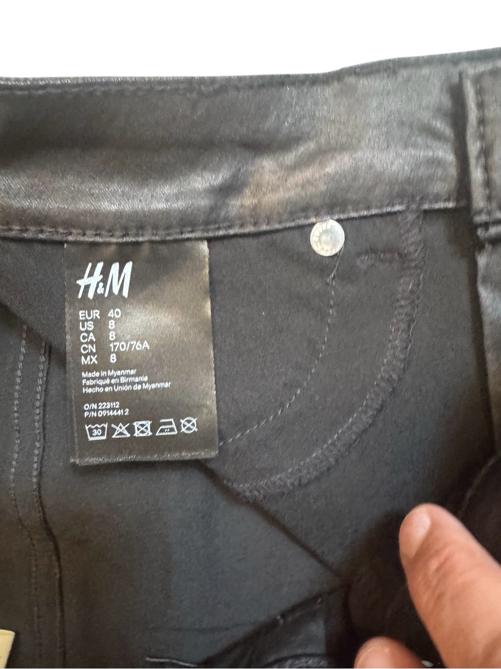 H&M Curvy Jeggings Size 8 Black Faux Leather High Rise Ankle - Picture 2 of 8